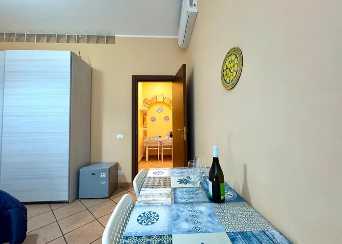 Le Maioliche Apartment Sferracavallo